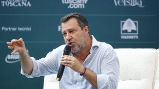 Salvini, aver dubbi su obbligo vaccini &egrave; buon senso
