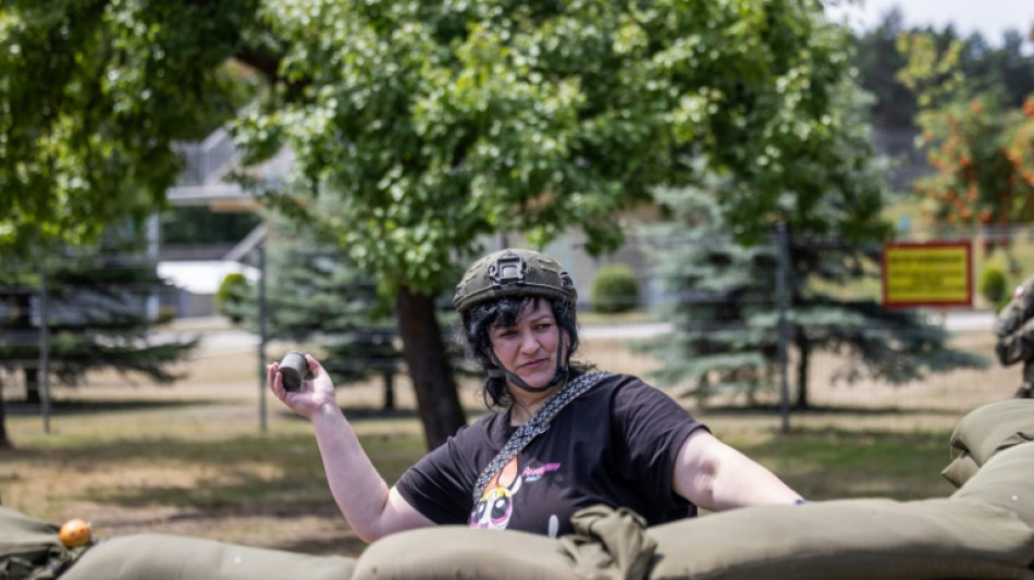 Polonia quiere formar militarmente hasta 100.000 voluntarios al a&ntilde;o