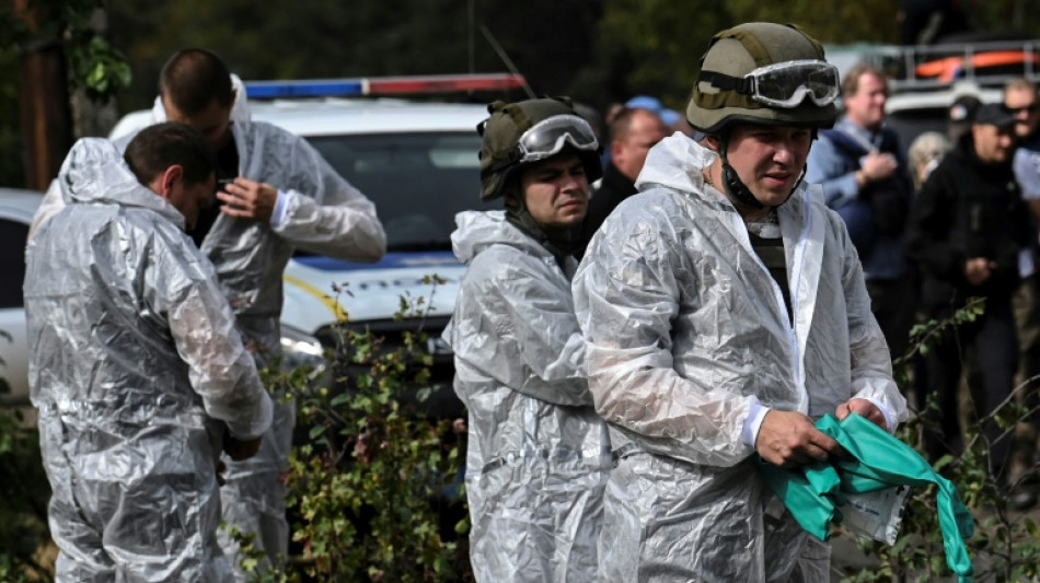 Ukraine: la pr&eacute;sidence de l'UE r&eacute;clame un tribunal sp&eacute;cial, les combats continuent
