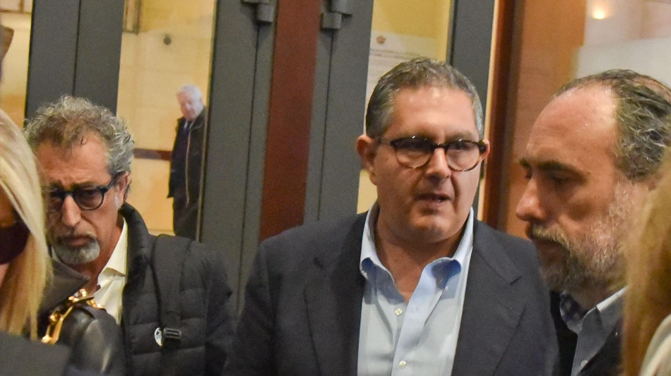 Toti resta ai domiciliari, rigettata l'istanza di revoca