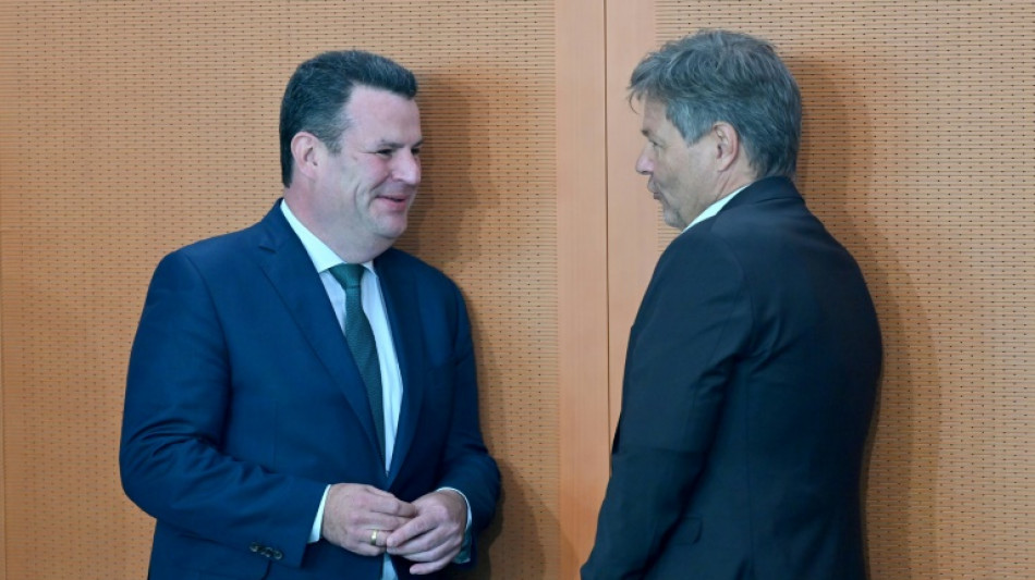 Heil stellt Steuerrabatt f&uuml;r Fachkr&auml;fte in Frage - und ver&auml;rgert FDP