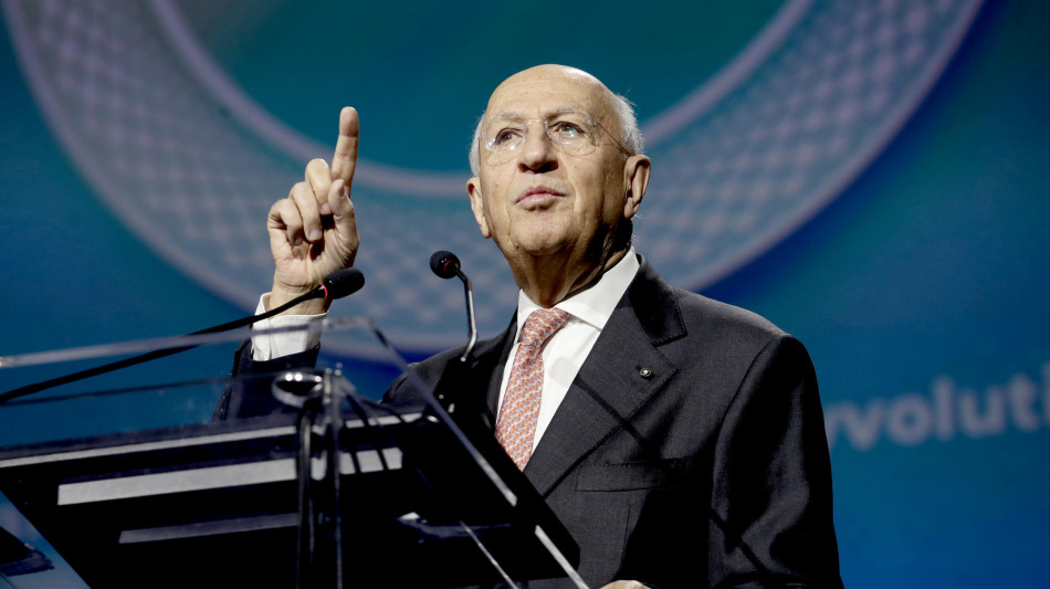 Patuelli,semplificare norme su banche e inasprire su cripto e tech