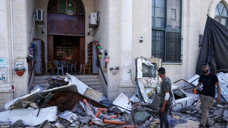 Israel in 2nd day of major raid that killed 10 in West Bank