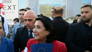 Georgiens Verfassungsgericht macht Weg f&uuml;r Amtsenthebung von Pr&auml;sidentin frei