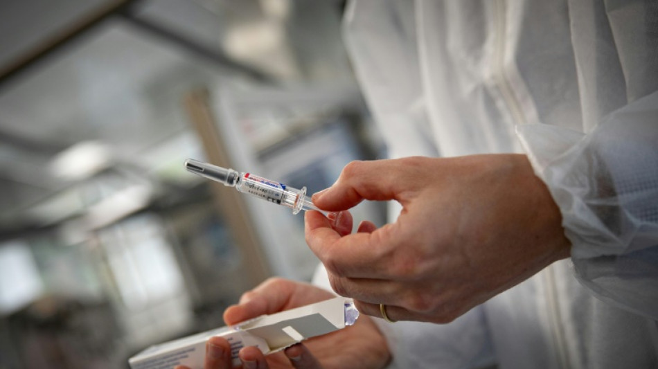 Avec la flamb&eacute;e de grippe, la vaccination obligatoire des soignants en question