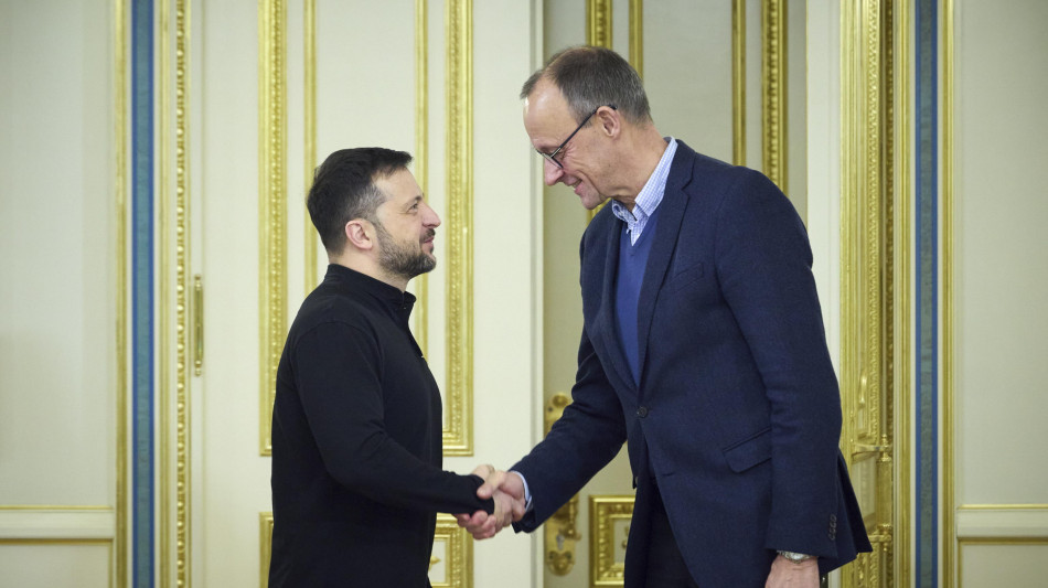 Oggi incontro Merz-Zelesnky a Berlino