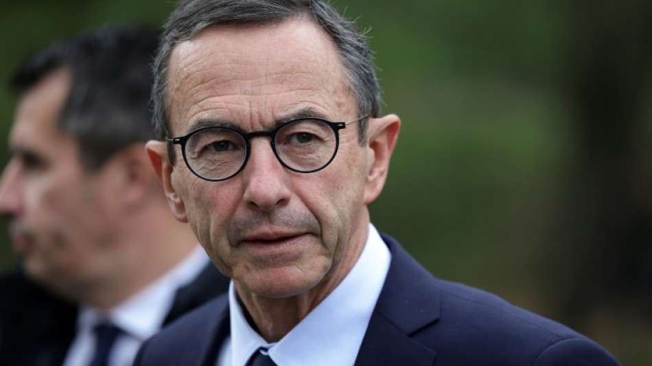 Immigration: le durcissement pr&eacute;vu des r&eacute;gularisations met les pr&eacute;fets sous pression