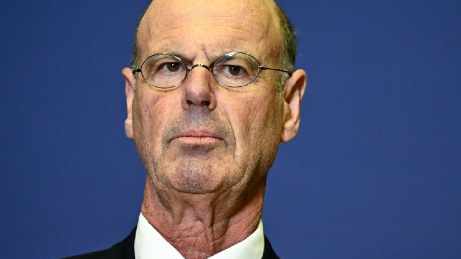 Le ministre de l'Economie Eric Lombard appelle &agrave; "traiter notre mal end&eacute;mique, le d&eacute;ficit"