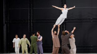 Los desfiles espect&aacute;culo regresan a las pasarelas de Par&iacute;s