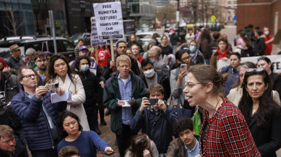Giudice Usa ordina rilascio studentessa turca pro Palestina