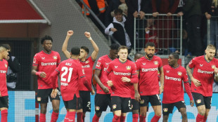 Zwei Elfmeter: Bayern st&uuml;rzen von der Tabellenspitze