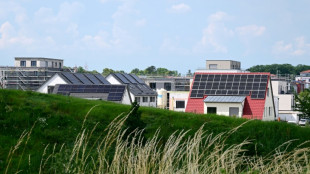 Gut 3,4 Millionen Solaranlagen auf D&auml;chern und Freifl&auml;chen installiert 