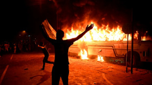 Pr&auml;sident Sri Lankas verh&auml;ngt nach Protesten Ausnahmezustand