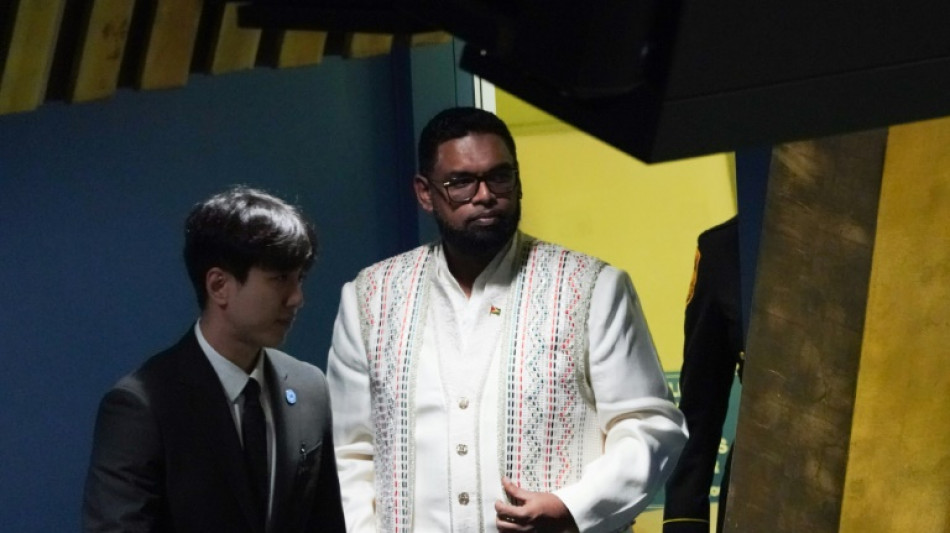 Presidente da Guiana diz que se reunir&aacute; com Maduro com postura 'firme' sobre diverg&ecirc;ncia