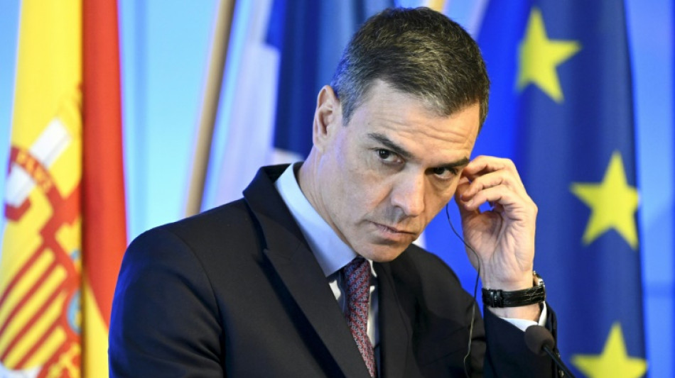 Pedro S&aacute;nchez defiende la "justicia fiscal" al criticar la salida de una empresa espa&ntilde;ola