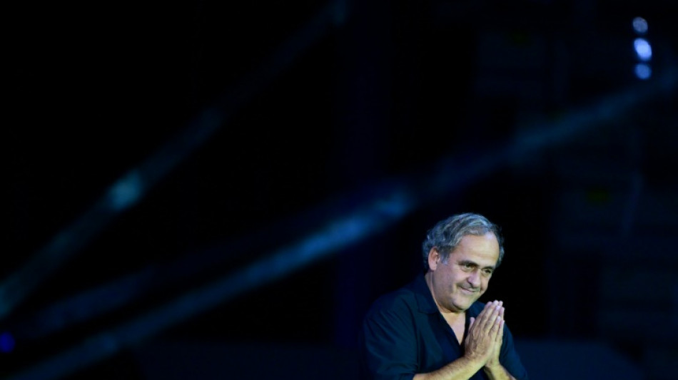 Justi&ccedil;a francesa arquiva investiga&ccedil;&atilde;o sobre espionagem a Platini pelo Catar