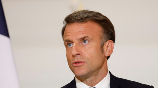 Macron promet une croissance meilleure et veut continuer &agrave; r&eacute;former