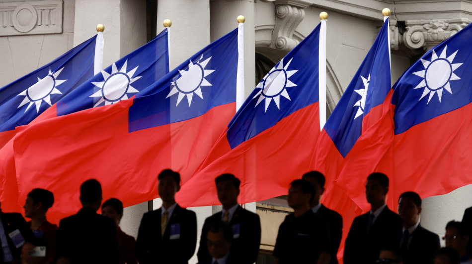 La Cina sanziona 3 societ&agrave; difesa Usa per le armi a Taiwan