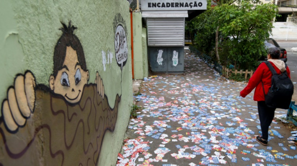 Fecham as urnas em 2&ordm; turno das elei&ccedil;&otilde;es municipais, um novo teste para Lula e Bolsonaro