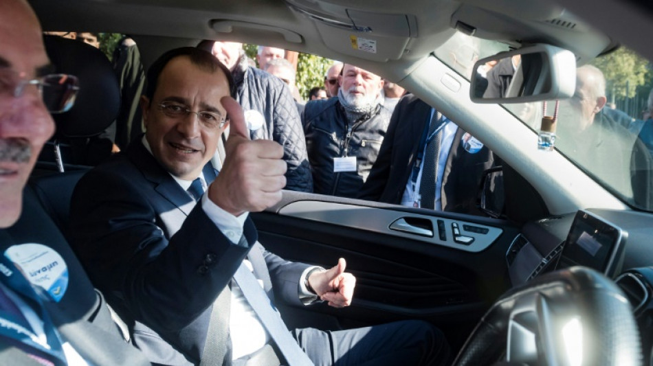 Nikos Christodoulides, ex-chef de la diplomatie et plus jeune pr&eacute;sident de Chypre