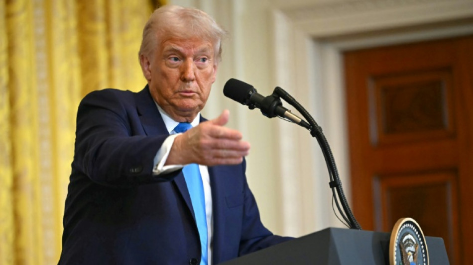 Trump dice que Ir&aacute;n "no puede tener el arma nuclear"