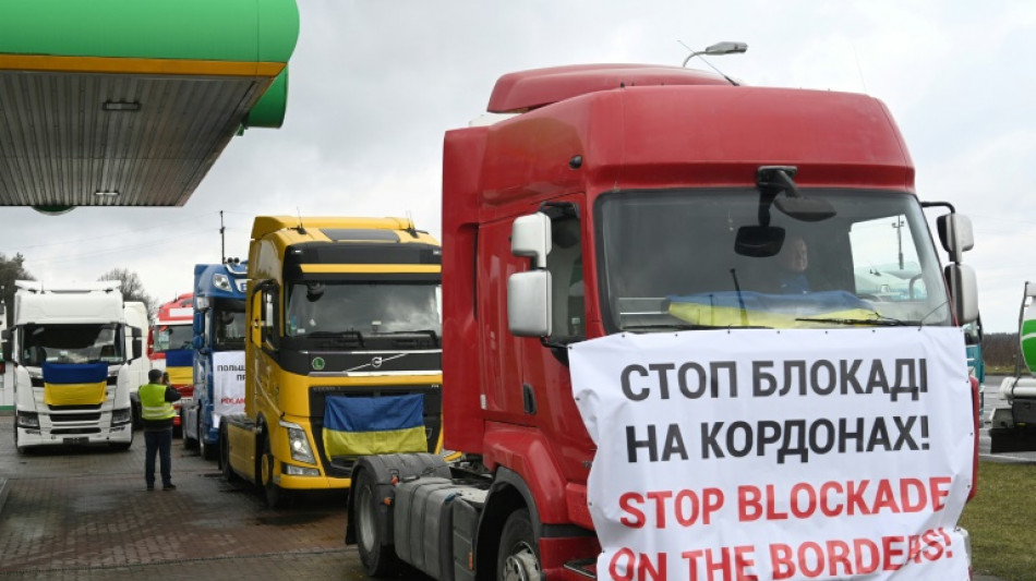 "M&uuml;ssen h&ouml;llisch aufpassen": Baerbock besorgt &uuml;ber Anti-Ukraine-Protest in Polen