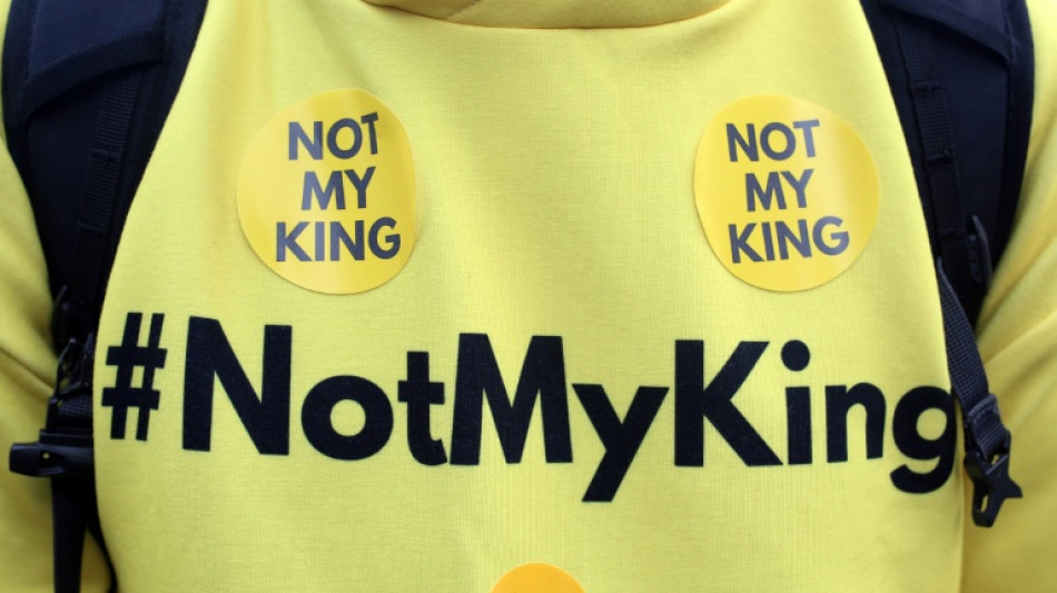 Sin cargos 21 personas detenidas en la coronaci&oacute;n de Carlos III