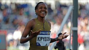 Athl&eacute;tisme: la K&eacute;nyane Faith Kipyegon am&eacute;liore son record du monde du 1.500 m