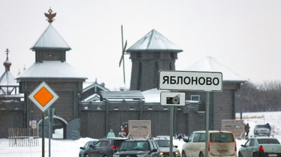 R&uacute;ssia acusa Ucr&acirc;nia de derrubar avi&atilde;o militar com 65 prisioneiros ucranianos