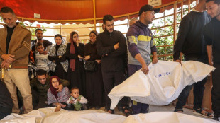 Israel diz estar fragmentando Gaza para for&ccedil;ar Hamas a libertar ref&eacute;ns