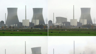 K&uuml;hlt&uuml;rme von Ex-Atomkraftwerk Gundremmingen gesprengt - Zehntausende Zuschauer