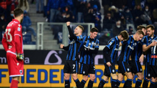 Atalanta thump Samp to stay on Juve's tail