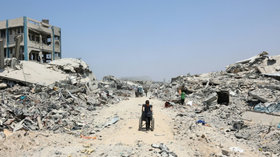 Gaza: la D&eacute;fense civile fait &eacute;tat de 17 morts dans des raids isra&eacute;liens