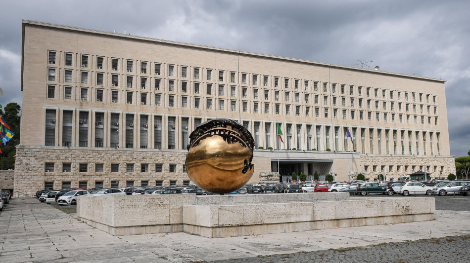 Farnesina all'ambasciatore russo, 'tutelare libert&agrave; di stampa'