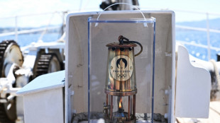 JO-2024: le relais de la flamme d&eacute;bute, le football &agrave; l'honneur &agrave; Marseille