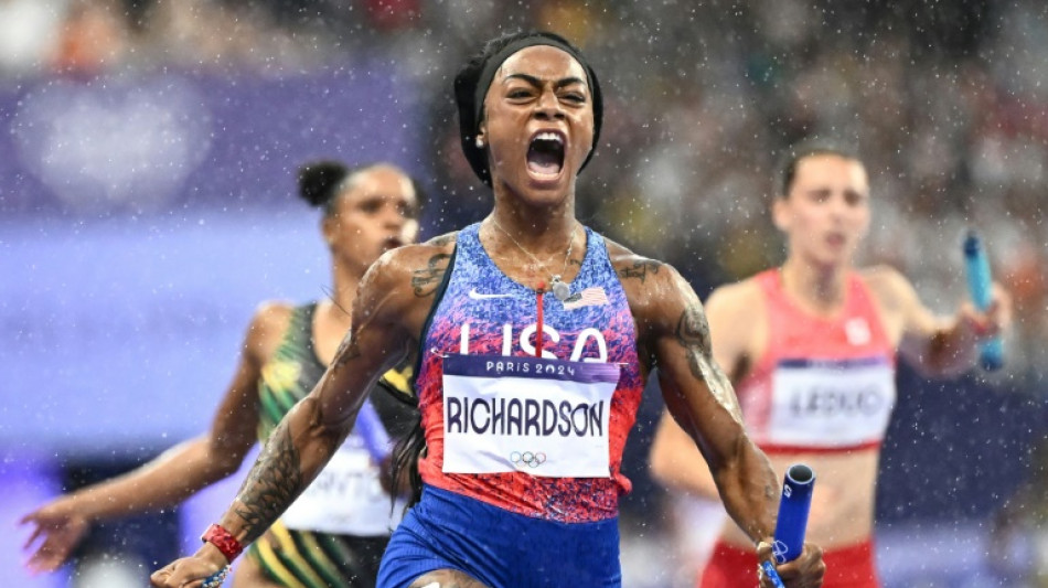Athl&eacute;tisme: les Etats-Unis de Sha'Carri Richardson en or sur 4x100 m f&eacute;minin, la France 4e