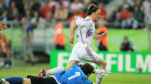 Foot: Rib&eacute;ry, retraite, records et regrets