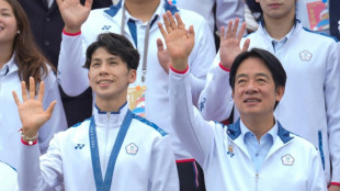 Presidente de Taiwan homenageia boxeadora v&iacute;tima de viol&ecirc;ncia de g&ecirc;nero