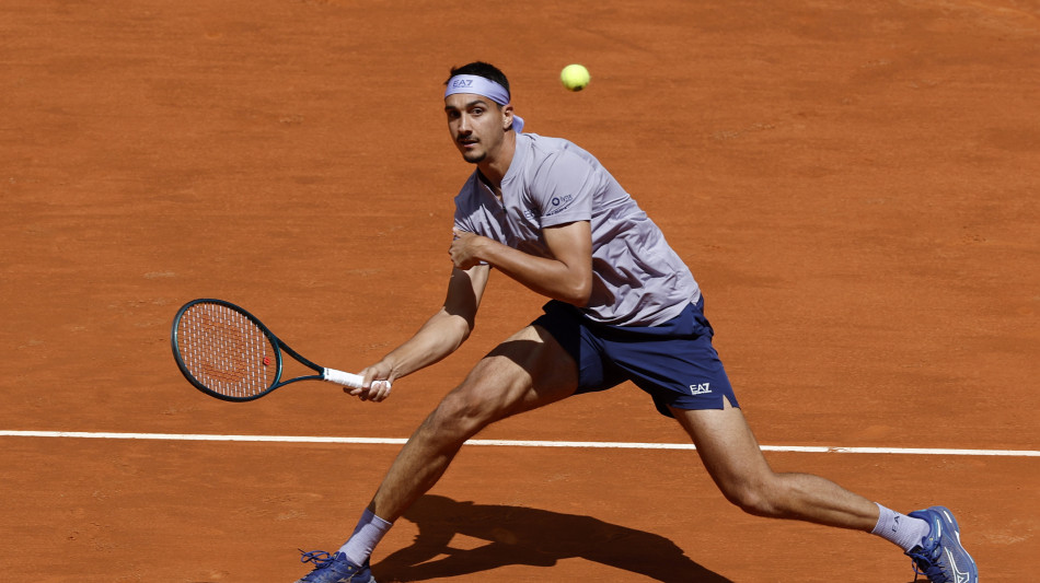 Tennis: Madrid; Sonego fuori al 2/o turno, vince De Minaur