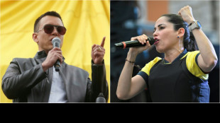 Noboa e Gonz&aacute;lez, advers&aacute;rios em extremos opostos em um Equador dividido