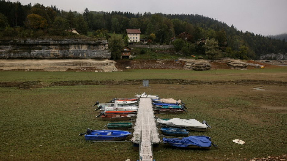 Dans le Doubs, le climat ass&egrave;che la fronti&egrave;re franco-suisse