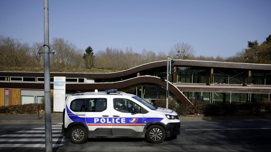 Francia, morte piccolo Emile, rilasciati i nonni e gli zii