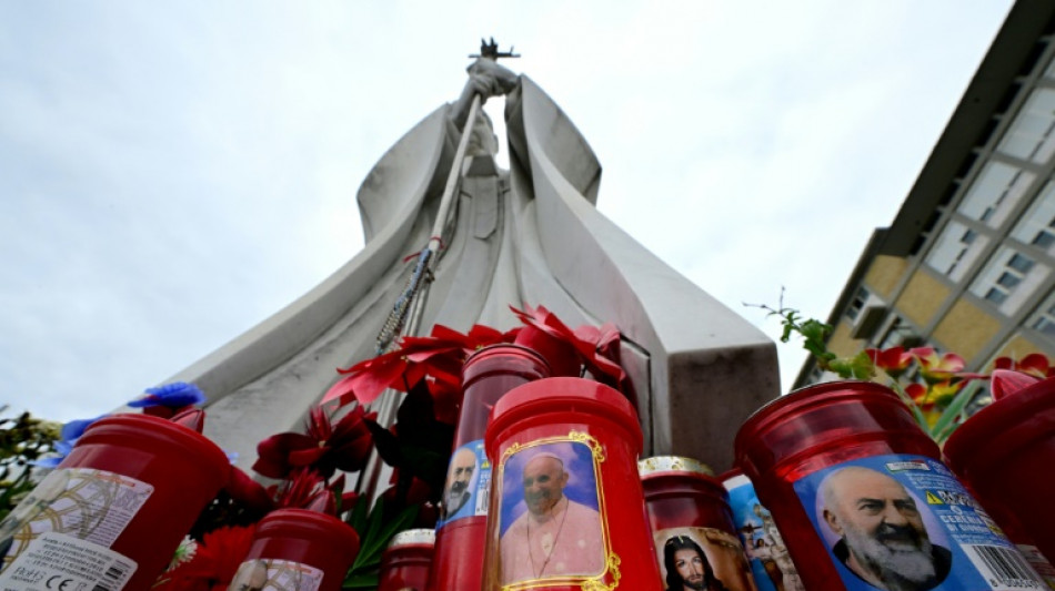 Vatikan sagt Termine von erkranktem Papst auch f&uuml;rs Wochenende ab
