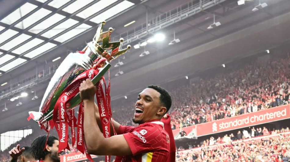 Foot: le d&eacute;fenseur anglais Trent Alexander-Arnold signe au Real Madrid (club) 