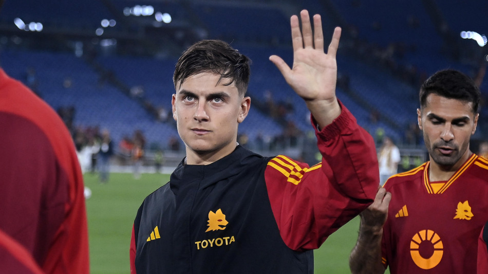 Dybala 'difficile andare via dall'Italia, ma c'&egrave; curiosit&agrave;'