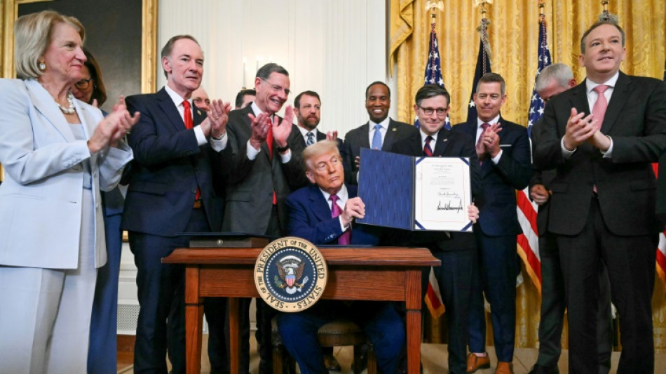 California demanda al gobierno de EEUU, que pretende eliminar sus normas sobre autos el&eacute;ctroicos