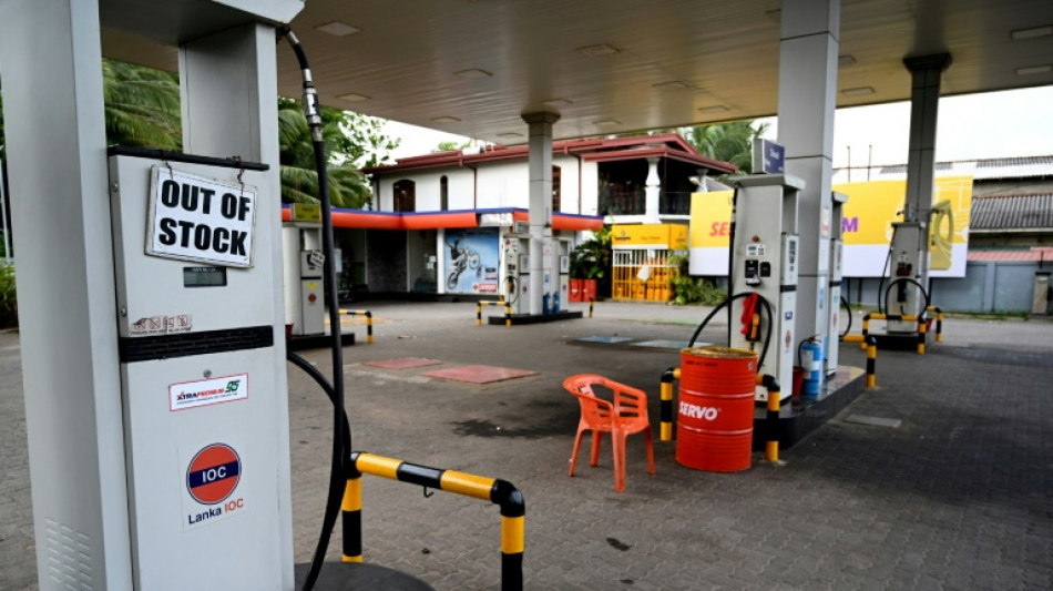 Cortes el&eacute;ctricos de diez horas diarias en Sri Lanka