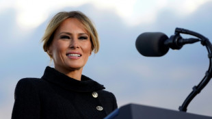 Melania Trump mant&eacute;m discri&ccedil;&atilde;o em livro de mem&oacute;rias