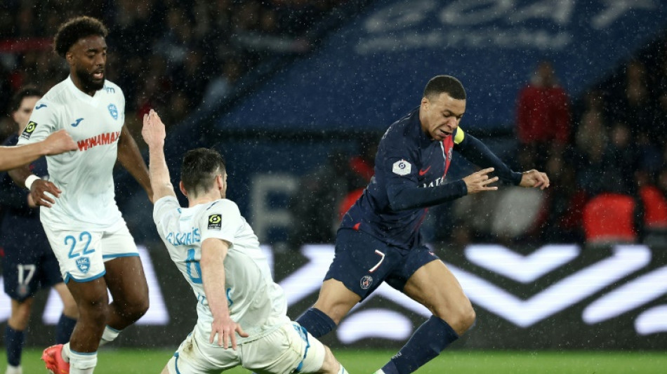 Foot: Des choix de Luis Enrique aux buts de Mbapp&eacute;, les cinq hommes du titre du PSG