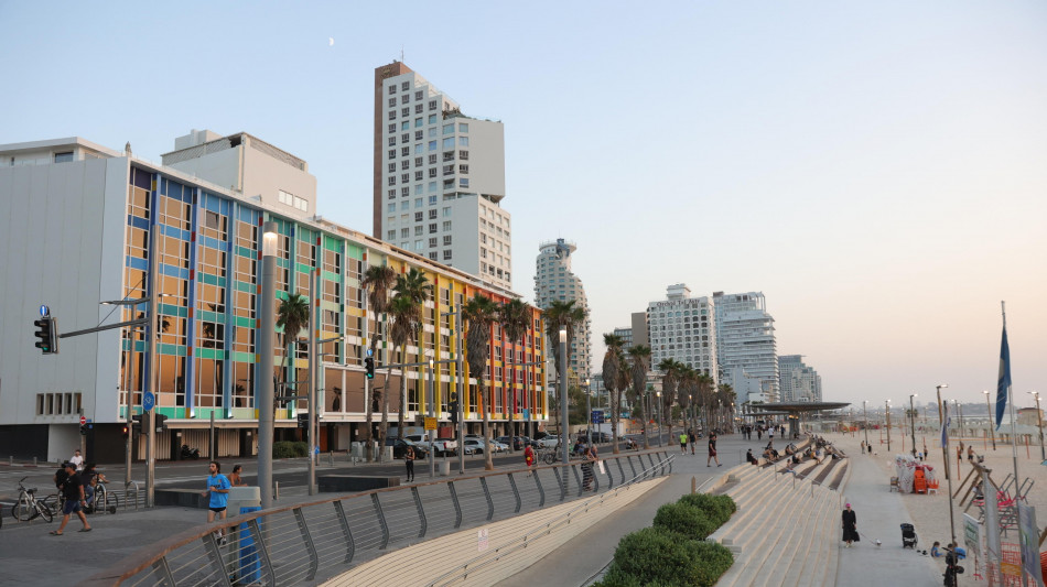 Pasdaran invitano gli abitanti di Tel Aviv ad evacuare